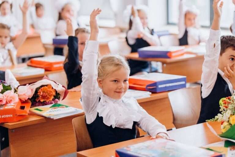 Первый звонок в Молдове прозвенел для более 30,5 тысяч первоклашек